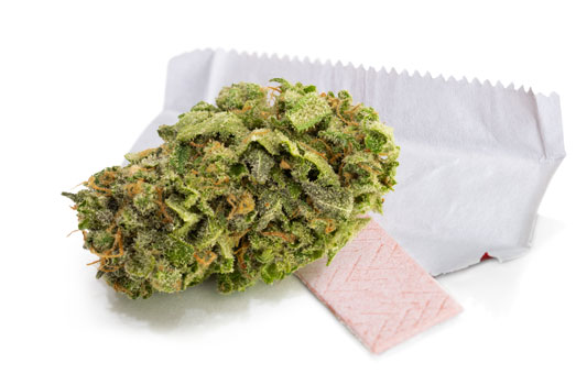 De smaak van Bubble gum komt heel dichtbij kauwgom. De smaak van Bubble gum komt heel dichtbij kauwgom.