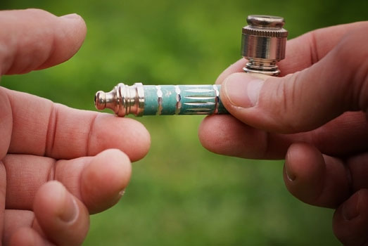 Kleine wiet pijpjes zijn zeer discreet. Kleine wiet pijpjes zijn zeer discreet.