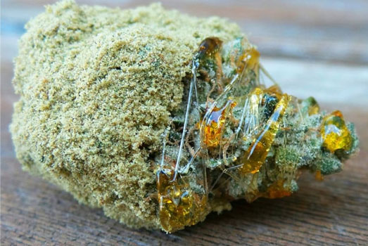 Moonrock wiet. Moonrock wiet.