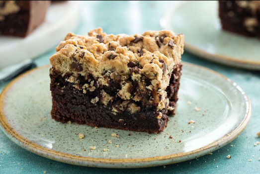 Space brownie maken. Space brownie maken.