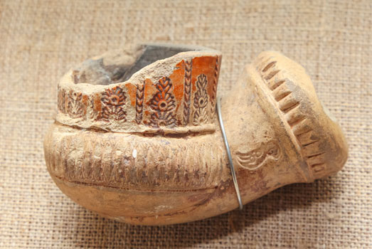 Stenen pijpje uit het archeologisch museum. Stenen pijpje uit het archeologisch museum.